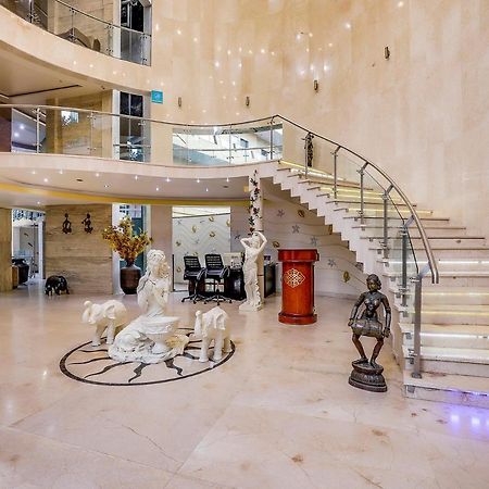 Grandeur De Sanchi- Luxury Beach Resort & Spa Калангуте Екстериор снимка