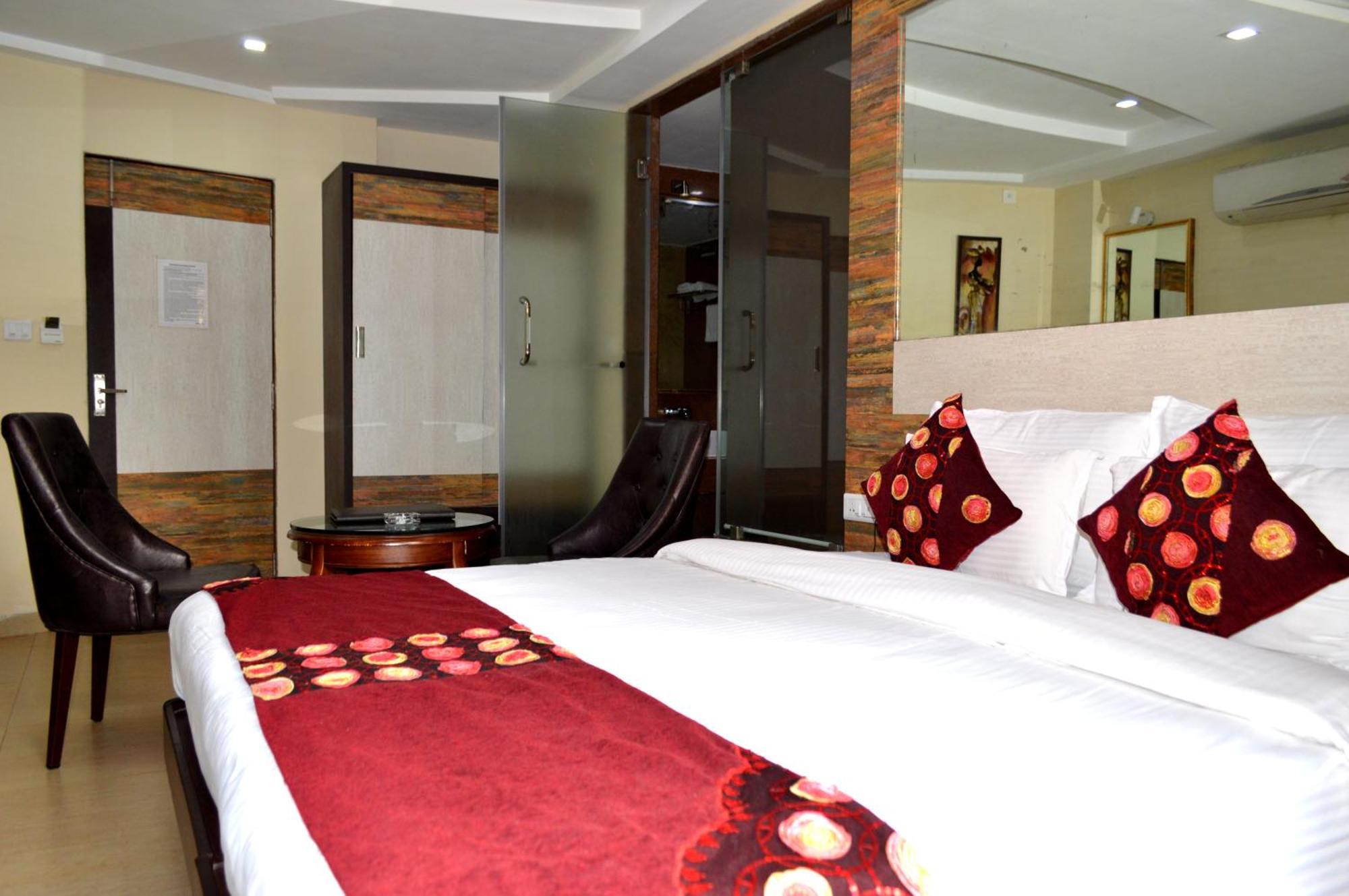 Grandeur De Sanchi- Luxury Beach Resort & Spa Калангуте Екстериор снимка